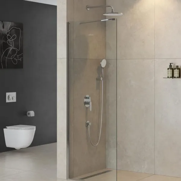 В интерьере
