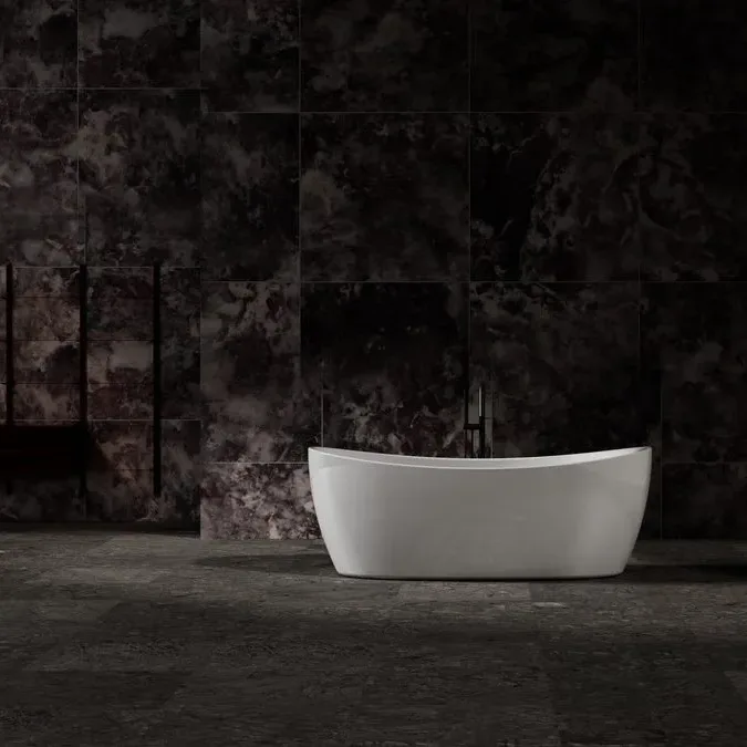 В интерьере