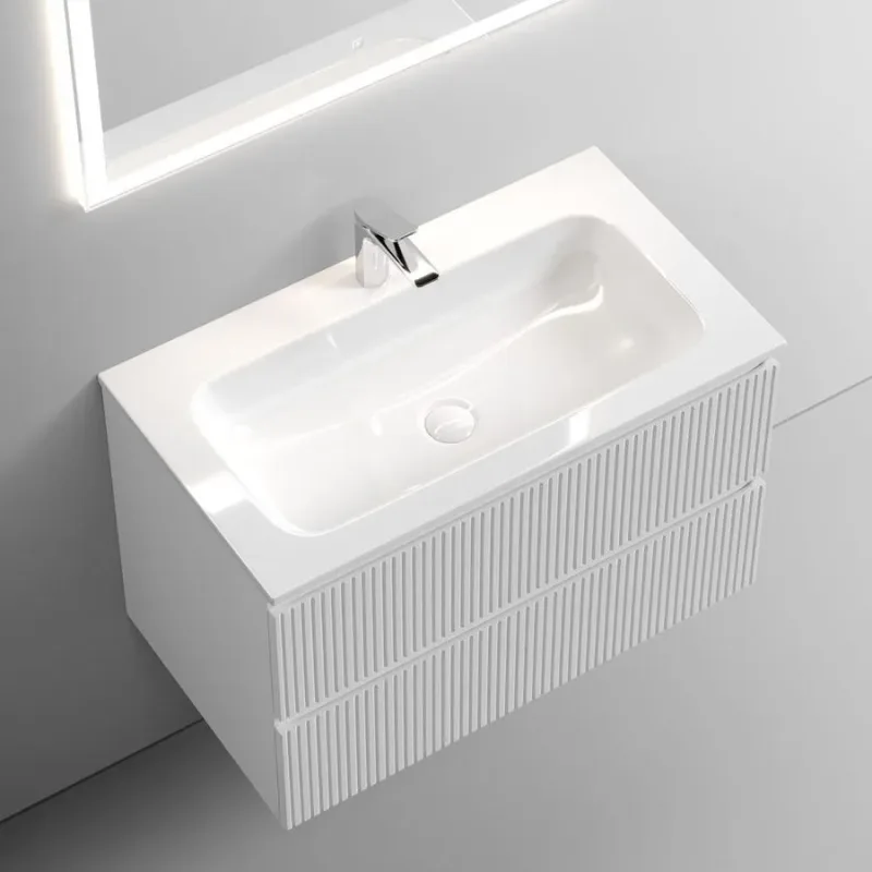 В интерьере